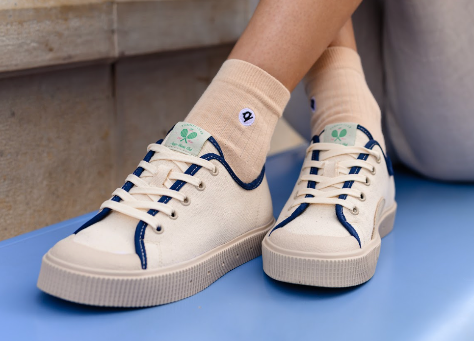 Cotton vs Polyester Socks: Which Is Right For You?