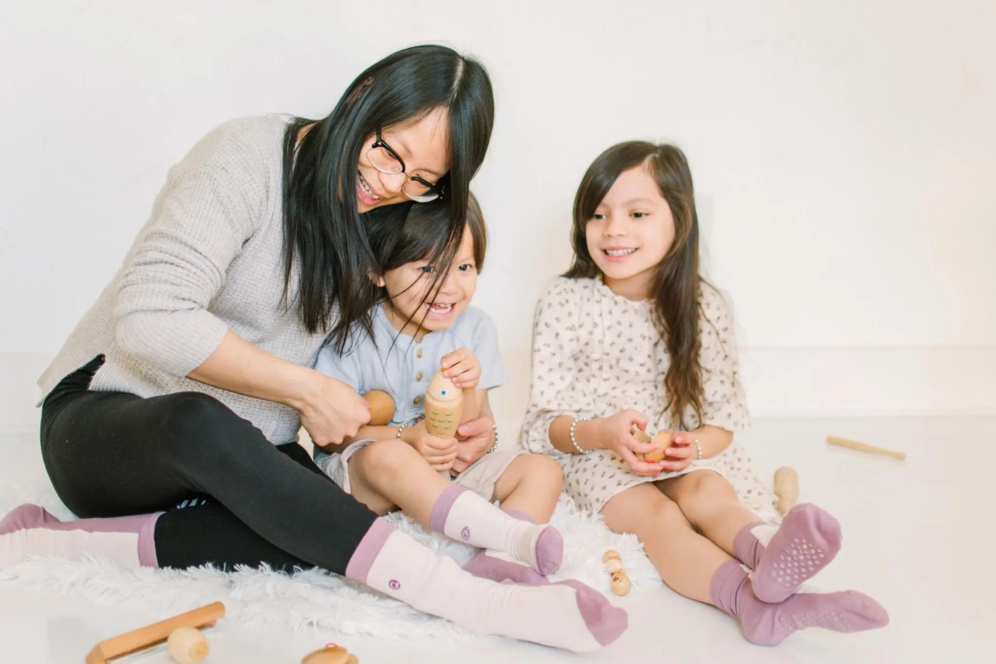 Step-by-Step-Guide-on-Caring-for-Your-Q-for-Quinn-Socks Q for Quinn™