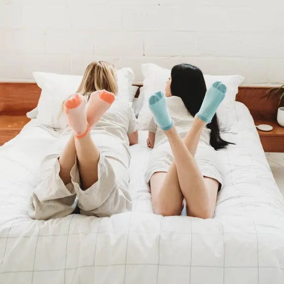 2 Ladies Laying in bed wears Ankle Socks Organic cotton 