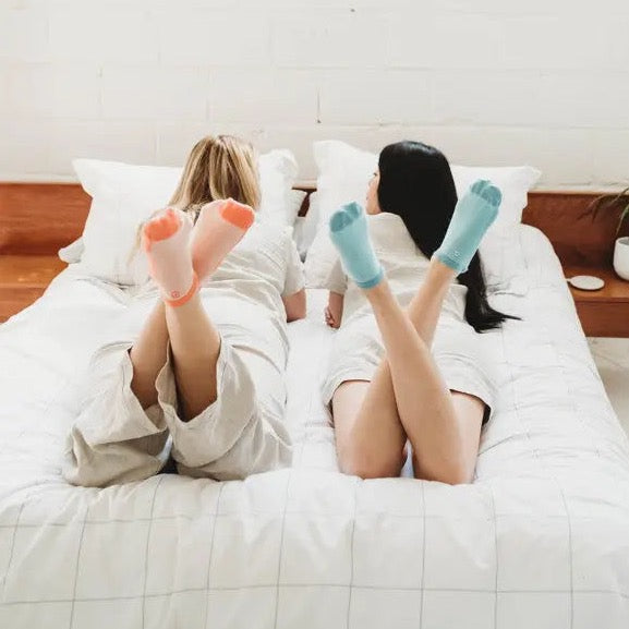 2 Ladies Laying in bed wears Ankle Socks Organic cotton 